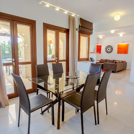 Luxury Villa Aj 04 With Private Heated Pool Kouklia Exterior foto