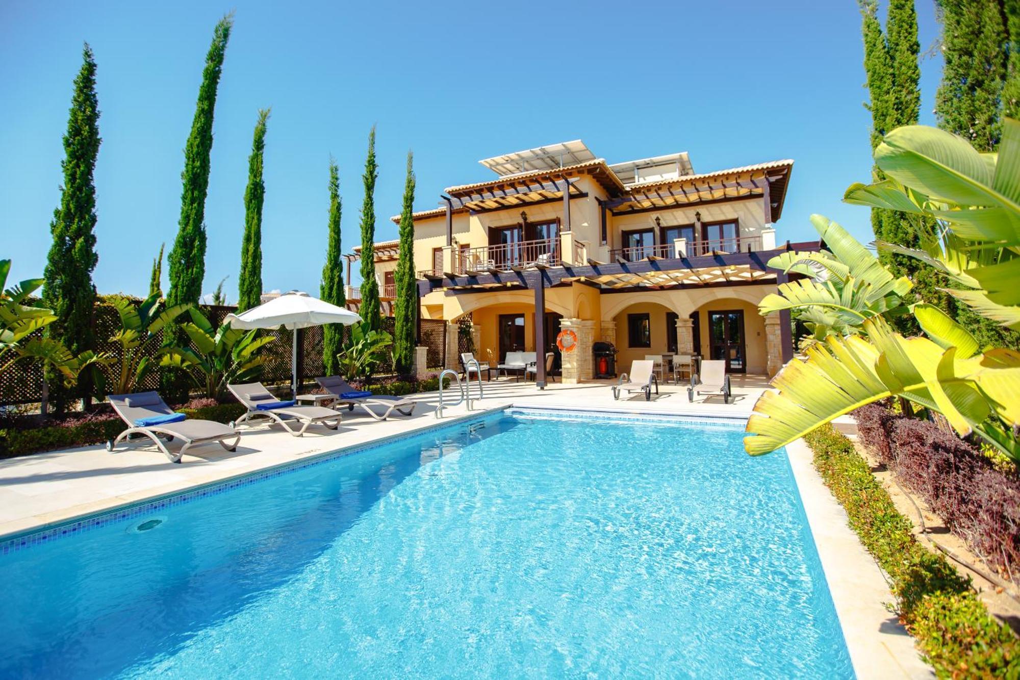 Luxury Aj 04 With Private Heated Pool Villa