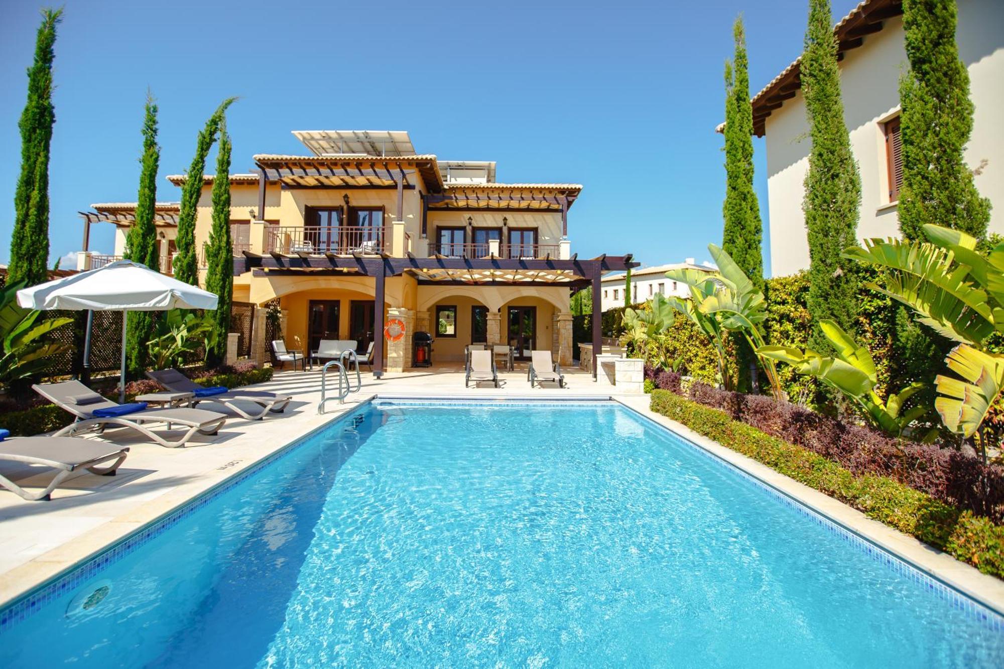 Luxury Aj 04 With Private Heated Pool Villa