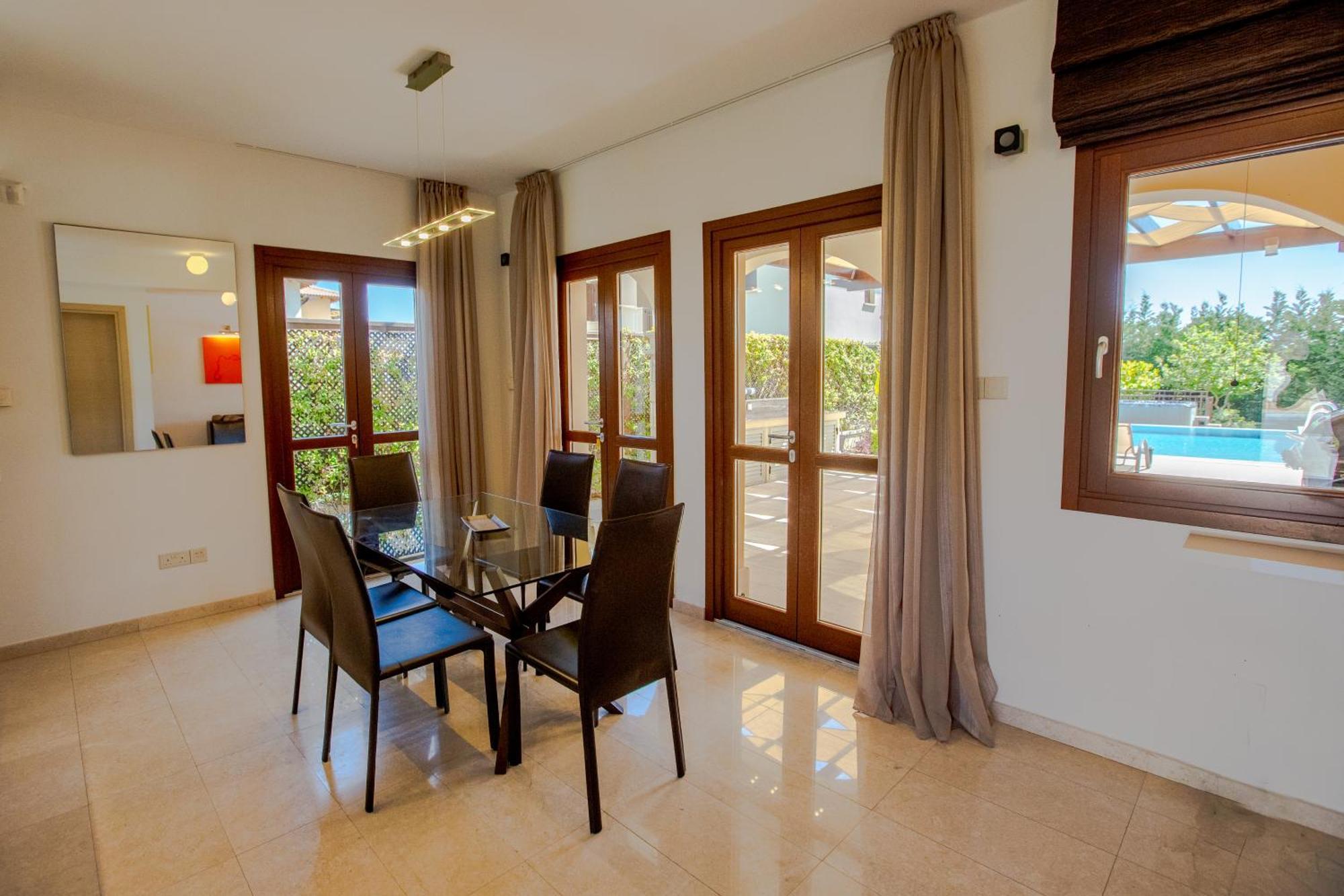 Luxury Aj 04 With Private Heated Pool * Kouklia