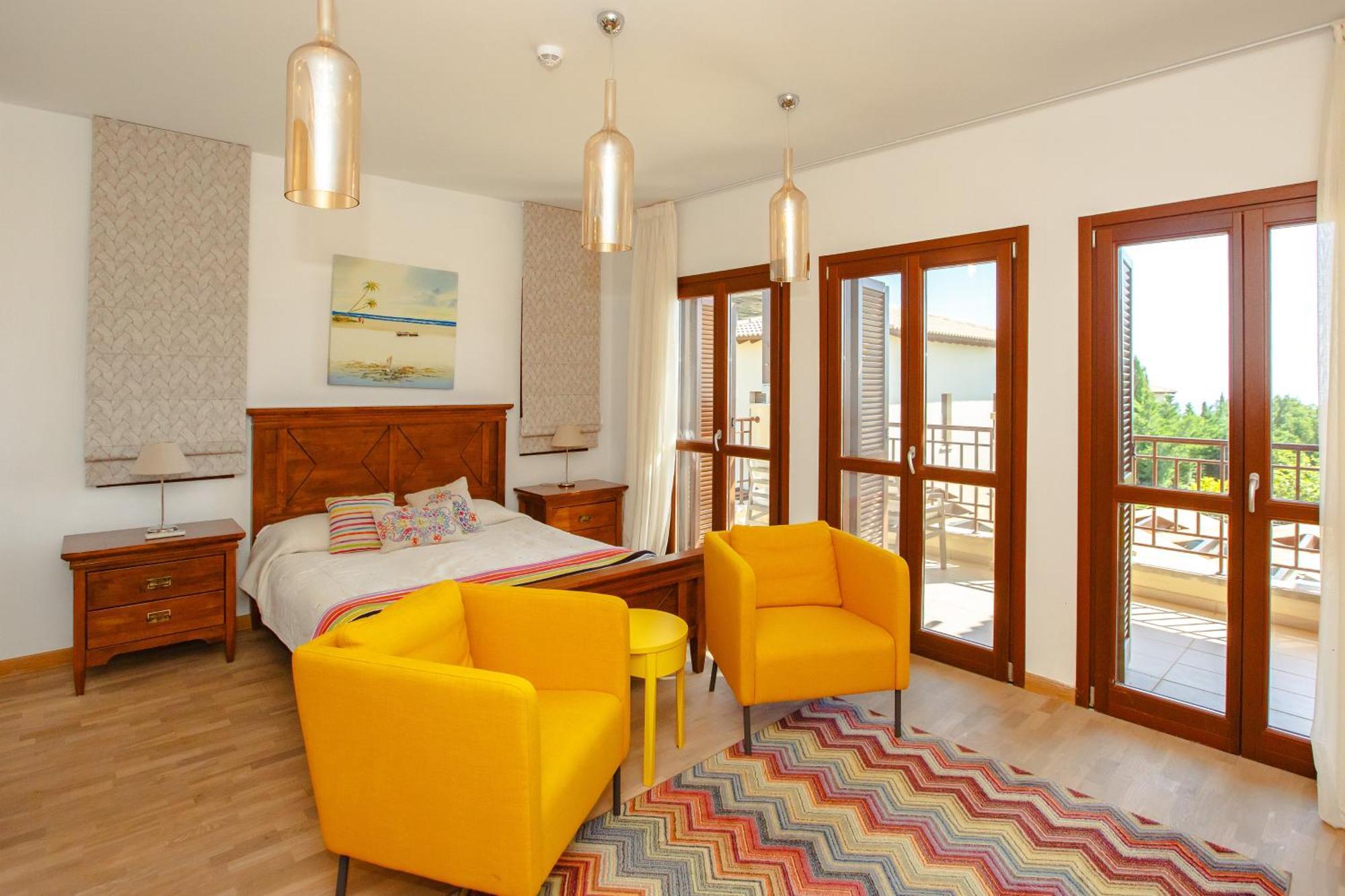 Villa Luxury Aj 04 With Private Heated Pool